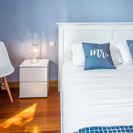 The Cliff Side Apartment *